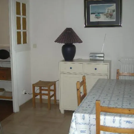 Neptune Apartment