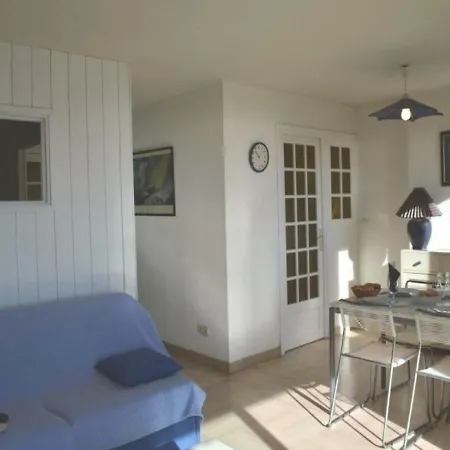 Neptune Apartment